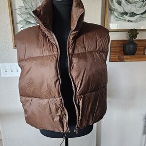 Women's Cropped Brown Puffer Vest